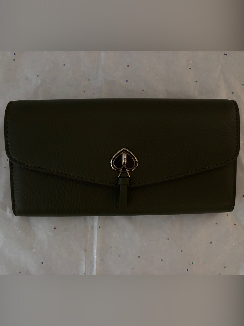 Women’s Black Heart-Lock Clutch Wallet